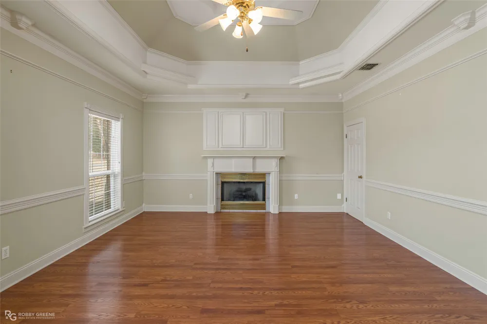 304 Tealwood Drive Bossier City, LA 71111