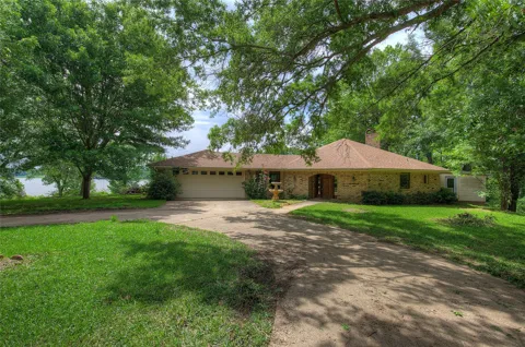 1920 County Road Se 3370