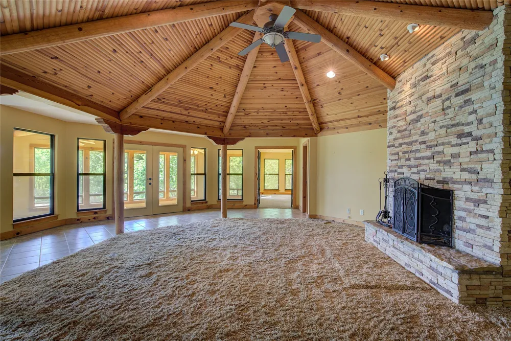 1920 County Road Se 3370 Winnsboro, TX 75494