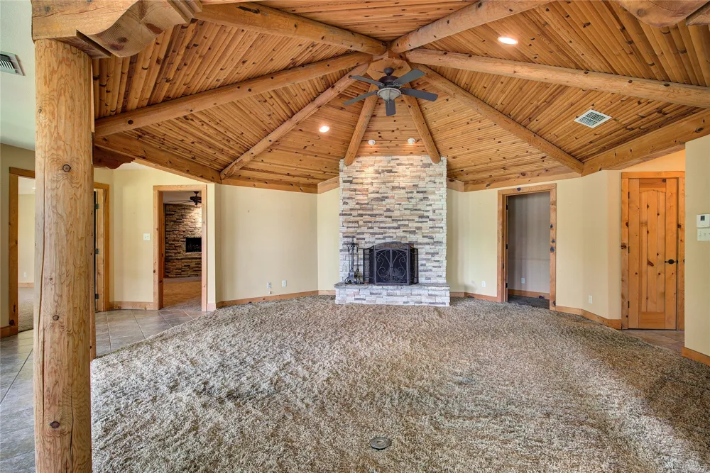 1920 County Road Se 3370 Winnsboro, TX 75494