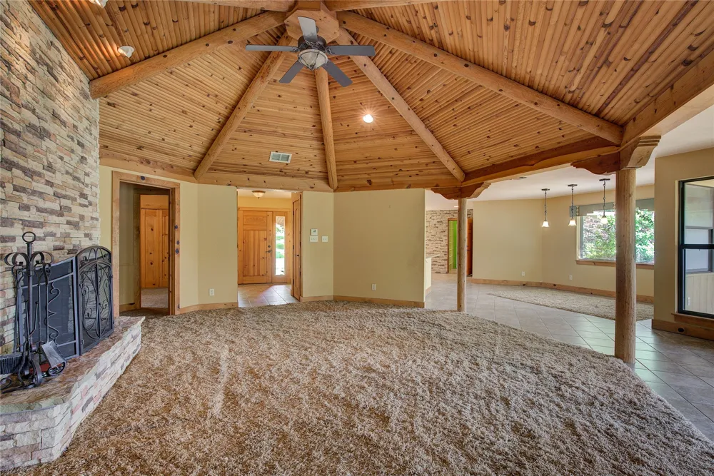 1920 County Road Se 3370 Winnsboro, TX 75494