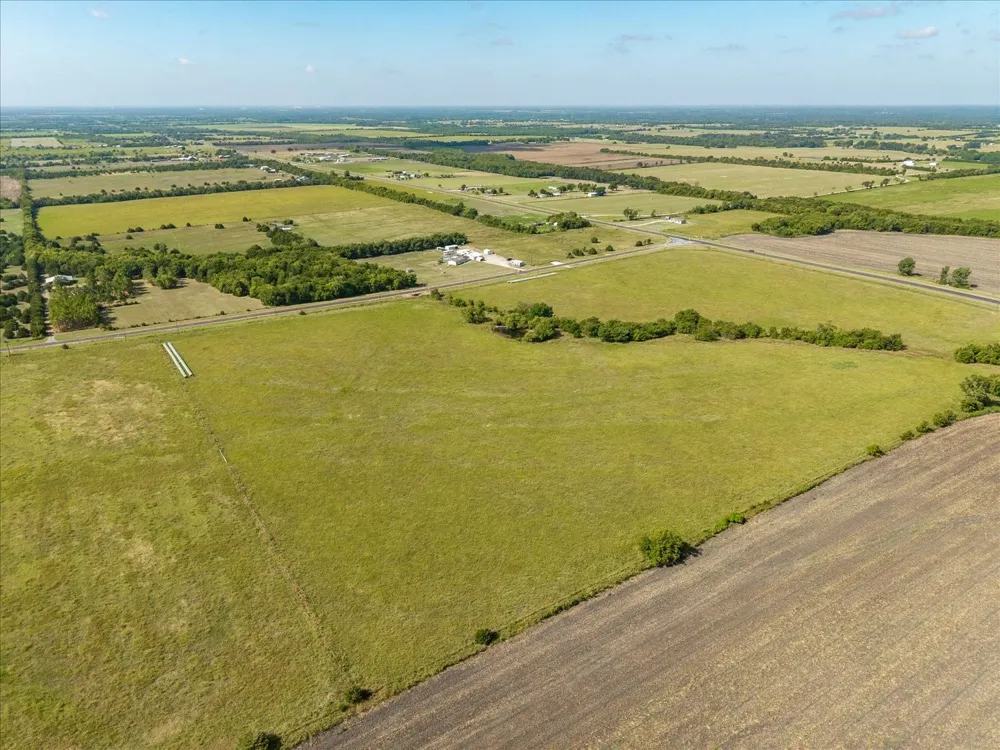 92 Highway 34 Wolfe City, TX 75496
