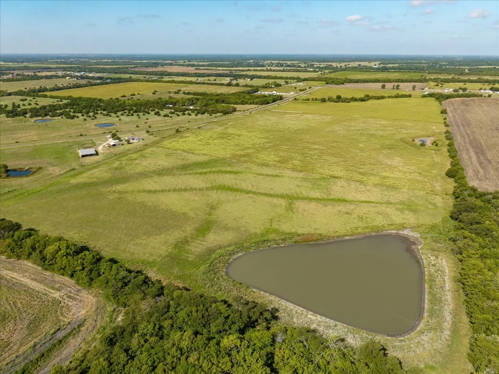 92 Highway 34 Wolfe City, TX 75496