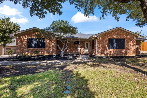 909 Robertson Road