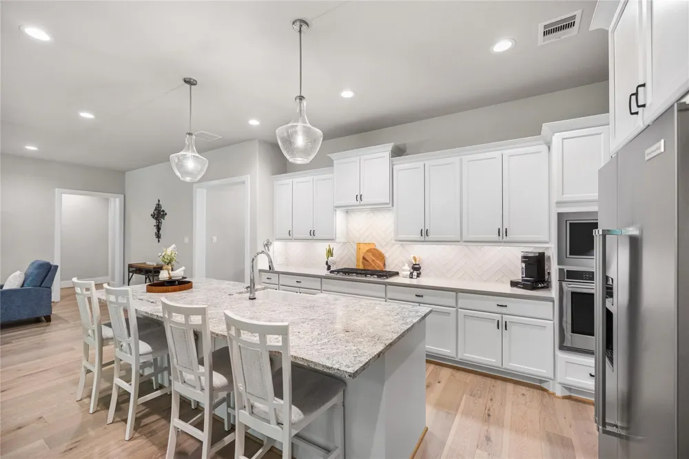 8927 Catamaran Way Montgomery, TX 77316