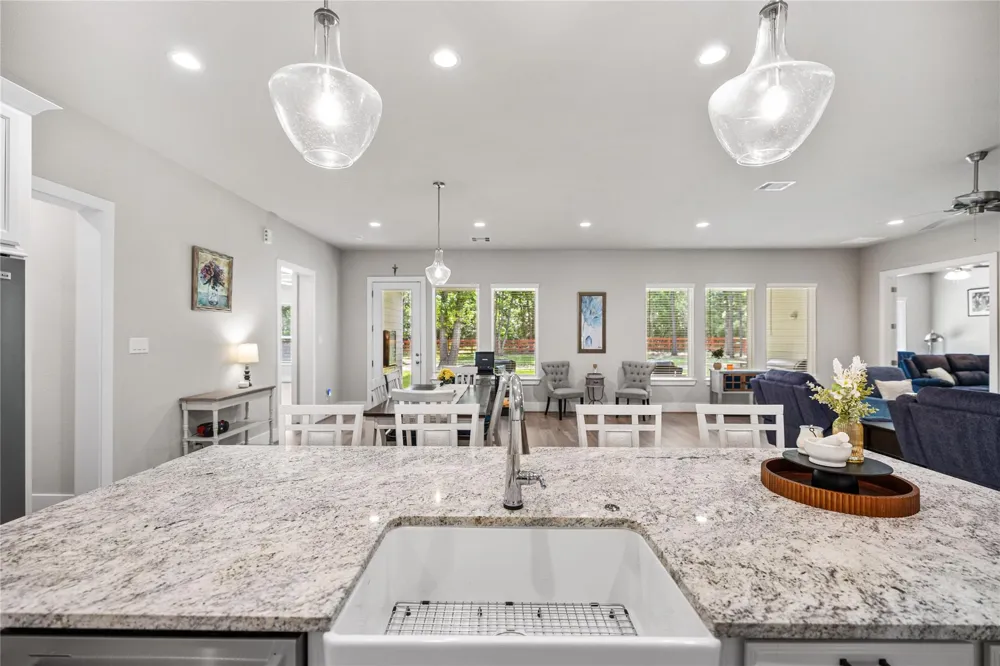 8927 Catamaran Way Montgomery, TX 77316