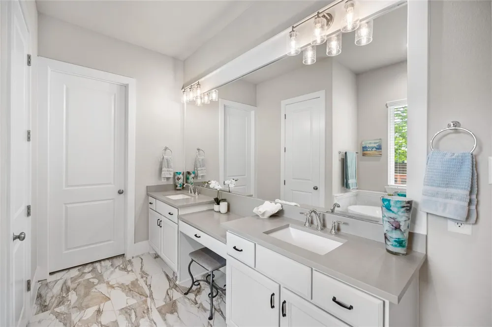 8927 Catamaran Way Montgomery, TX 77316