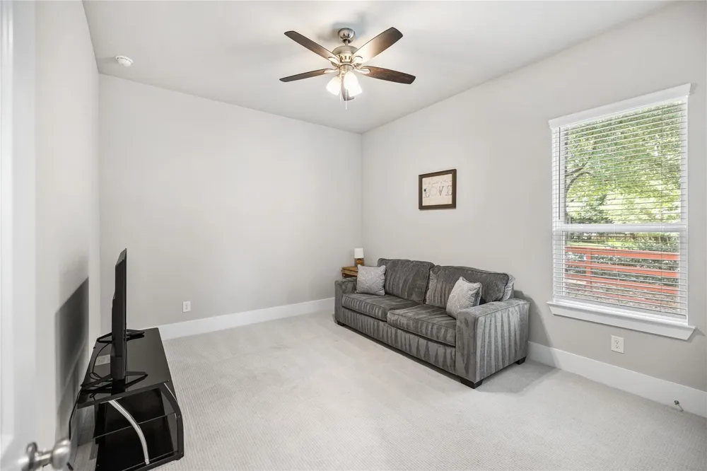8927 Catamaran Way Montgomery, TX 77316