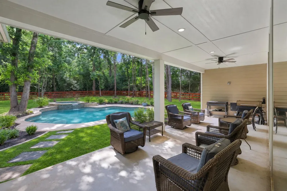 8927 Catamaran Way Montgomery, TX 77316