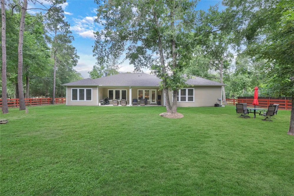 8927 Catamaran Way Montgomery, TX 77316