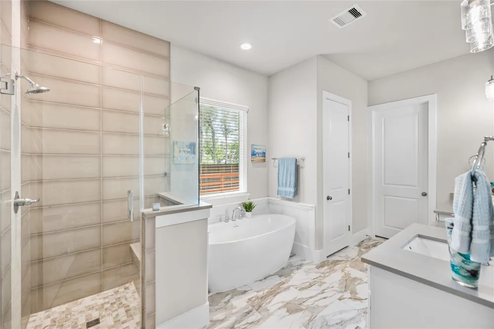8927 Catamaran Way Montgomery, TX 77316