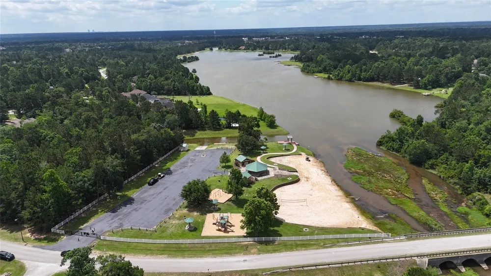 8927 Catamaran Way Montgomery, TX 77316