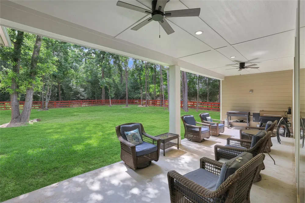 8927 Catamaran Way Montgomery, TX 77316