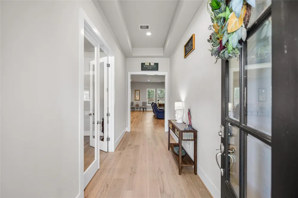 8927 Catamaran Way Montgomery, TX 77316