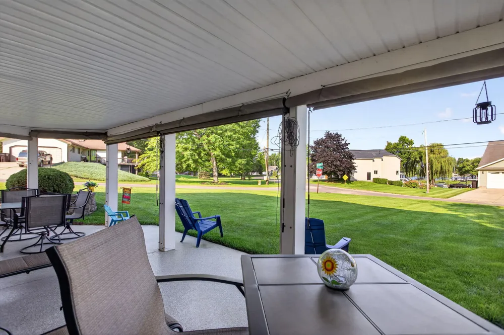 165 Hawthorne Drive Brooklyn, MI 49230