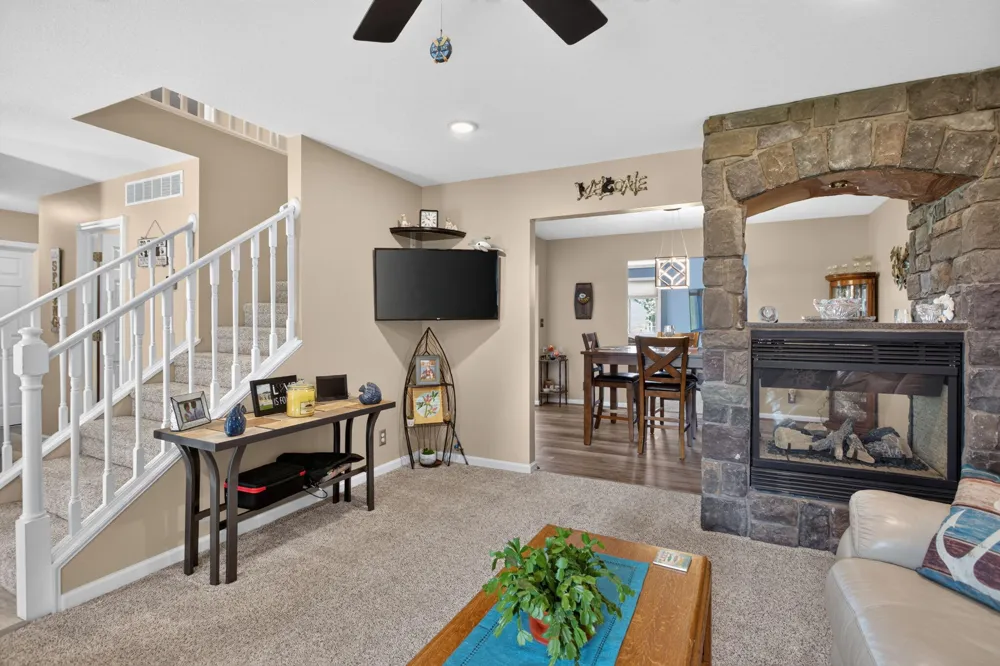 165 Hawthorne Drive Brooklyn, MI 49230