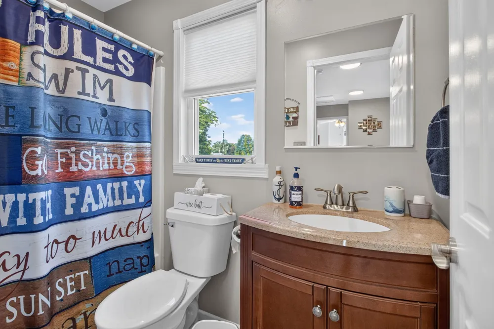 165 Hawthorne Drive Brooklyn, MI 49230