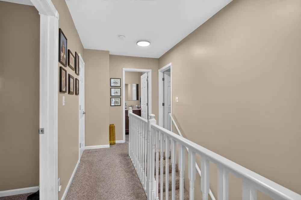 165 Hawthorne Drive Brooklyn, MI 49230