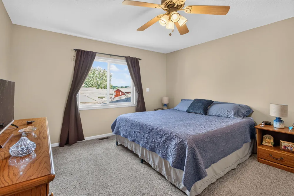 165 Hawthorne Drive Brooklyn, MI 49230