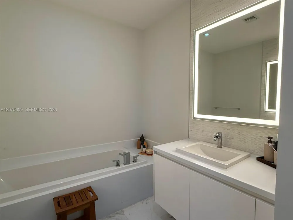 701 Fort Lauderdale Beach Blvd #214 Fort Lauderdale, FL 33304