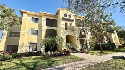 2726 Anzio Ct #306
