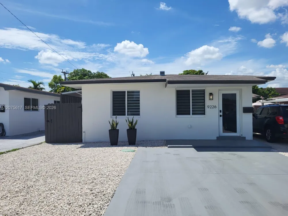 9226 SW 37th Street #9226 Miami, FL 33165