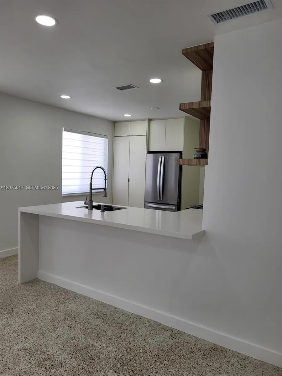 9226 SW 37th Street #9226 Miami, FL 33165