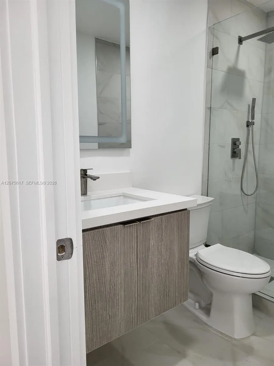 9226 SW 37th Street #9226 Miami, FL 33165