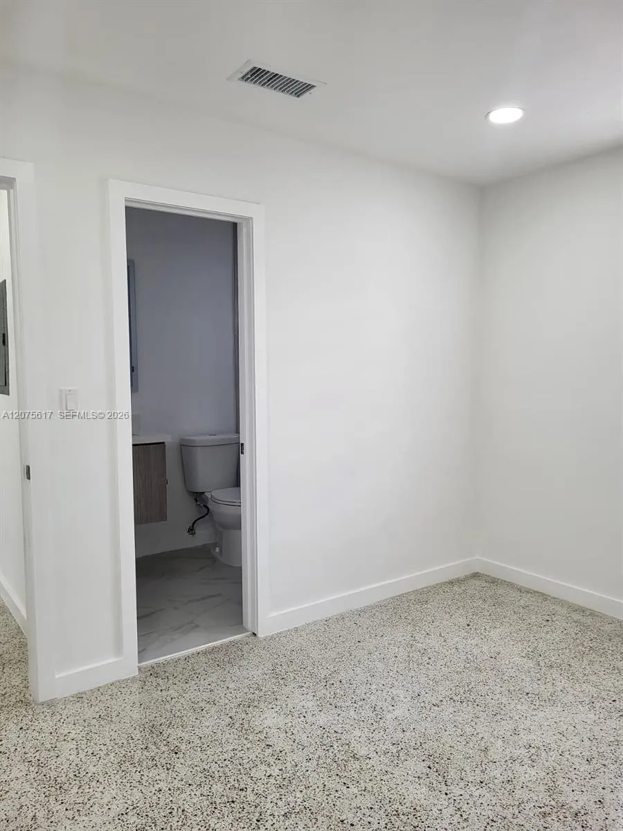 9226 SW 37th Street #9226 Miami, FL 33165