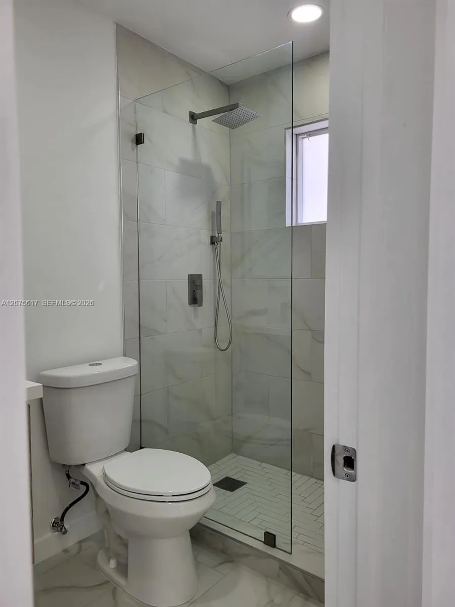 9226 SW 37th Street #9226 Miami, FL 33165