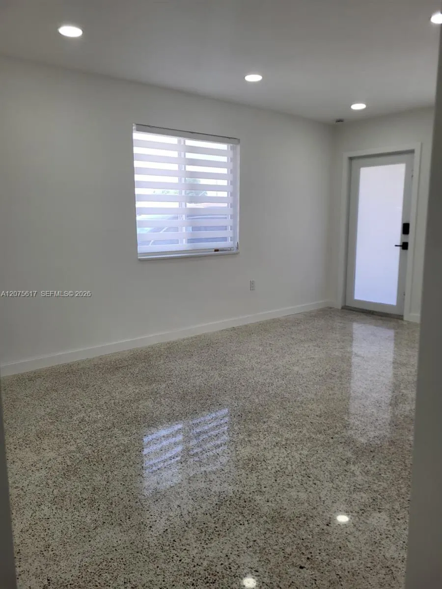 9226 SW 37th Street #9226 Miami, FL 33165