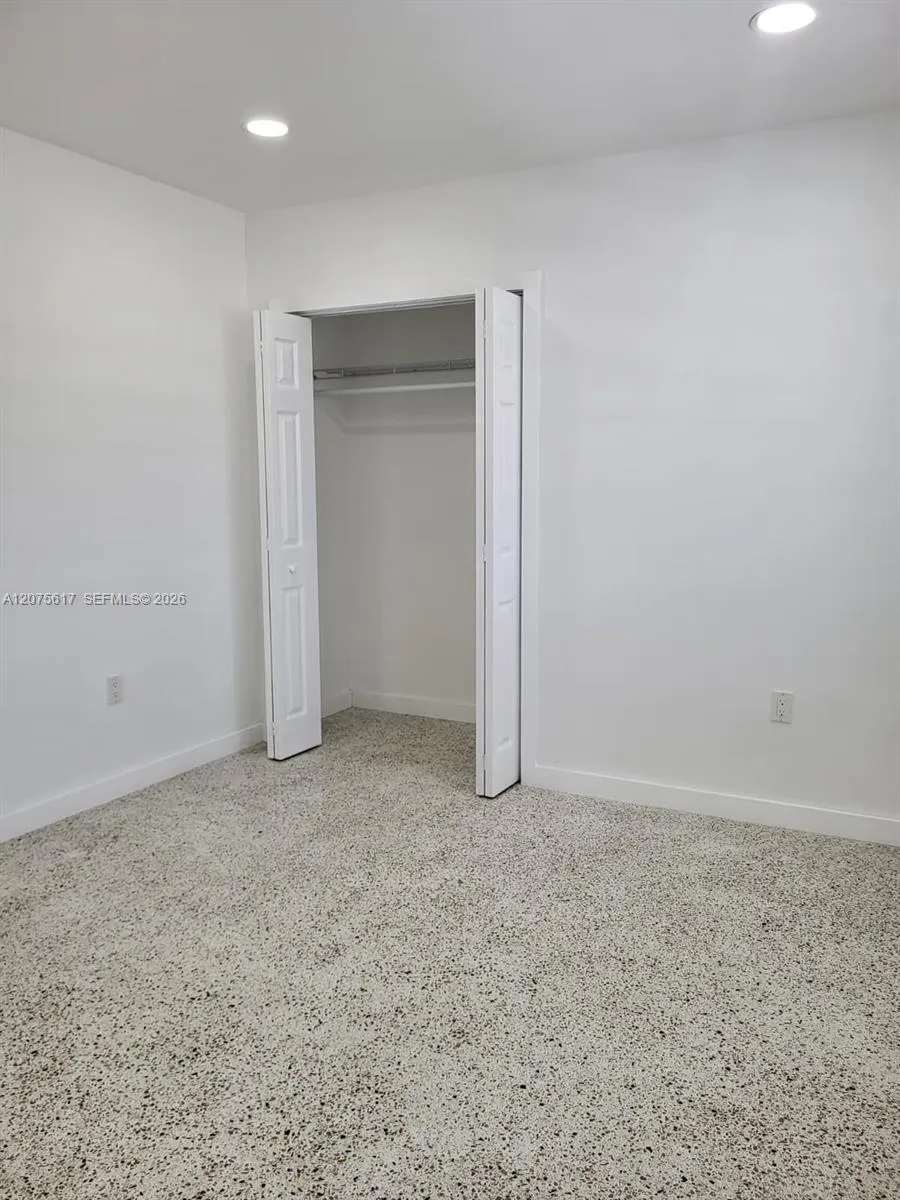 9226 SW 37th Street #9226 Miami, FL 33165
