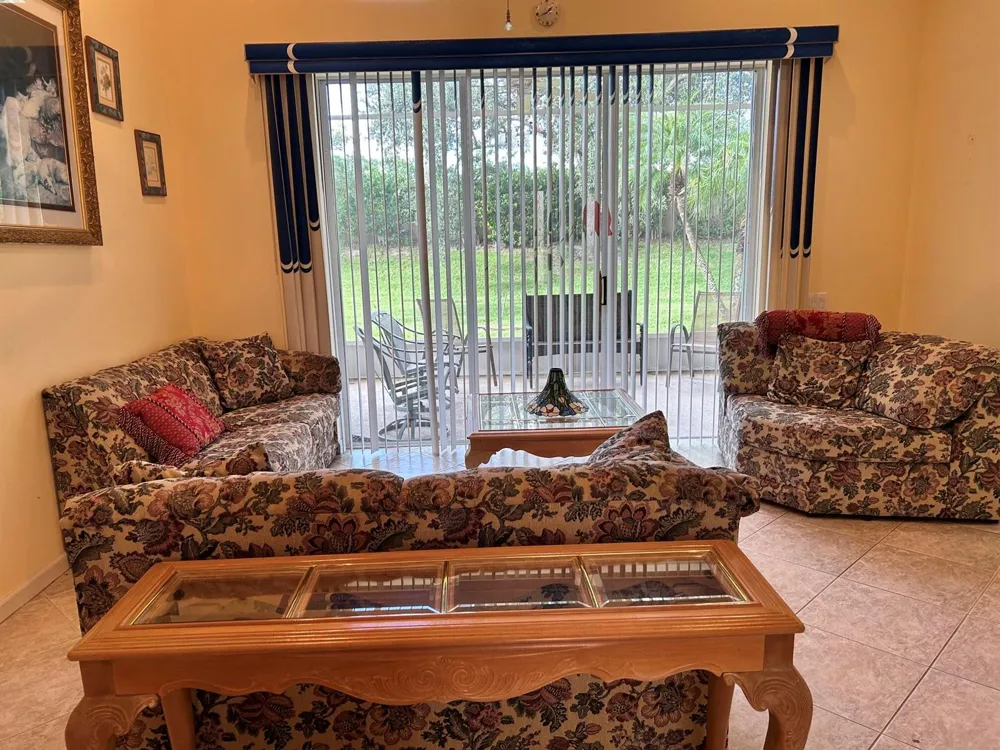 438 Sunview Way Port St. Lucie, FL 34986