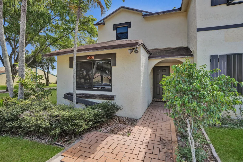 7387 NW 34th Street Lauderhill, FL 33319