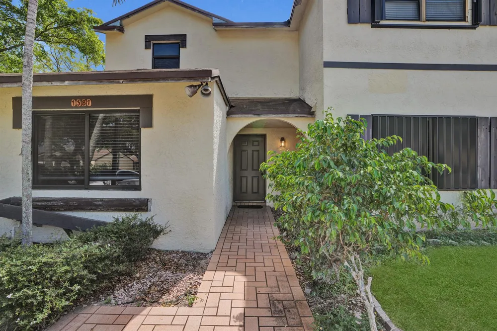 7387 NW 34th Street Lauderhill, FL 33319