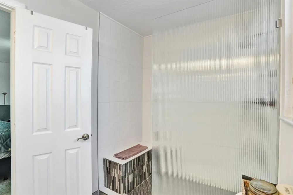 7387 NW 34th Street Lauderhill, FL 33319