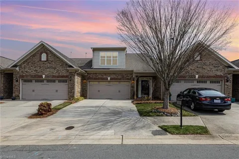 5252 Esher Drive