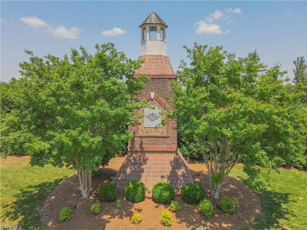 5252 Esher Drive Walkertown, NC 27051