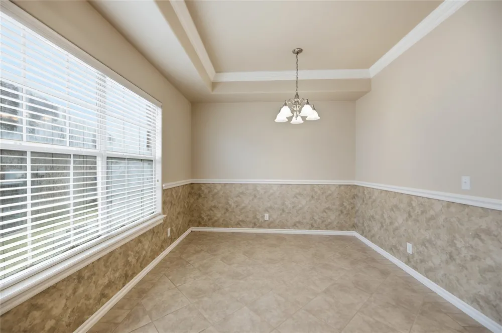 2505 S 10th Street Broken Arrow, OK 74012