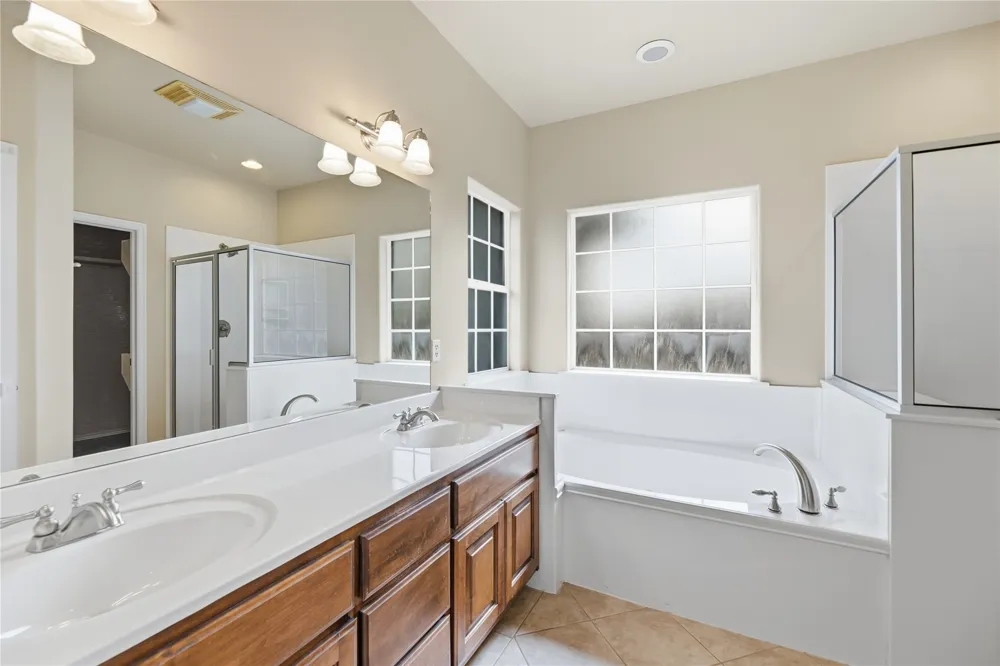 2505 S 10th Street Broken Arrow, OK 74012
