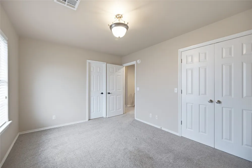 2505 S 10th Street Broken Arrow, OK 74012