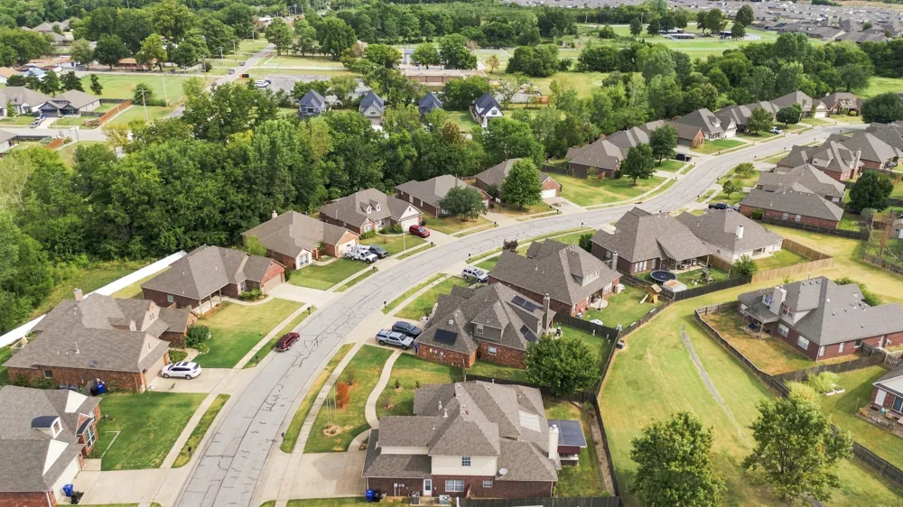 2505 S 10th Street Broken Arrow, OK 74012