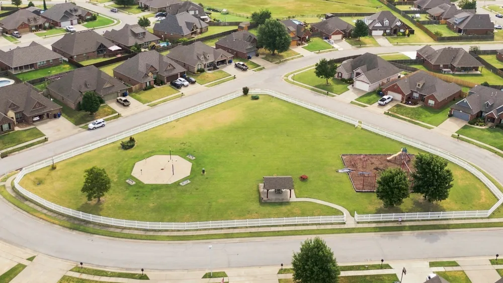 2505 S 10th Street Broken Arrow, OK 74012