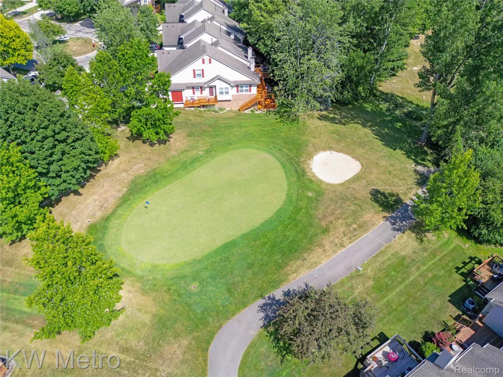 41874 Cantebury Drive Novi City, MI 48377