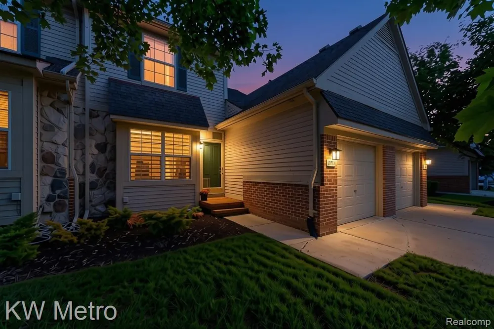 41874 Cantebury Drive Novi City, MI 48377