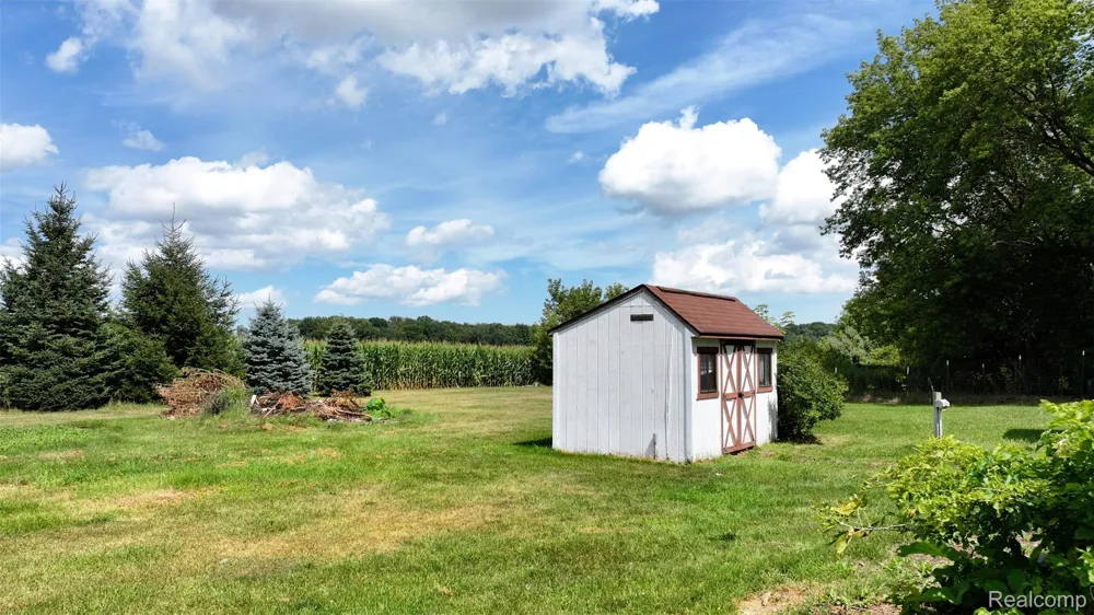 12930 Wilkinson Road Tittabawassee Township, MI 48623