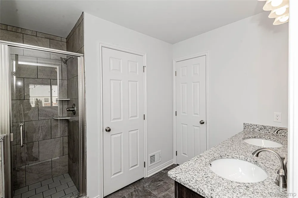 2 Oak Street Grand Blanc Charter Township, MI 48439