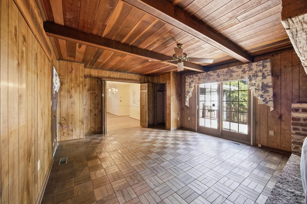 1406 Melody Lane Chattanooga, TN 37412