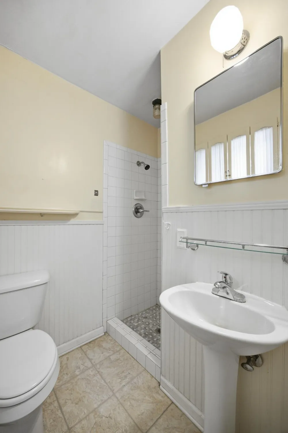 1406 Melody Lane Chattanooga, TN 37412