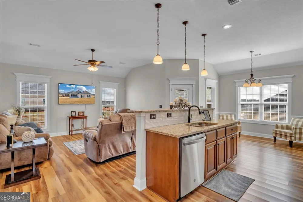 2301 Quail Ridge LN Perry, GA 31069